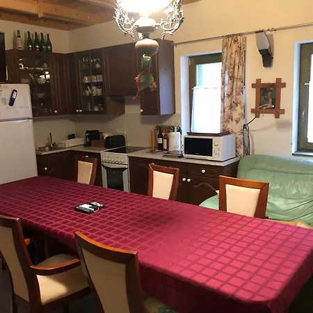 Apartment Erdoszeli Vadasztanya *